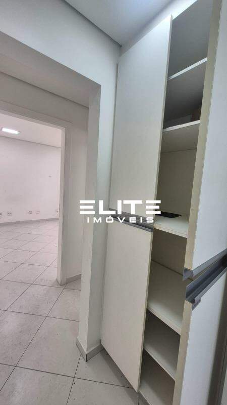 Salão para aluguel no Jardim Bela Vista: 