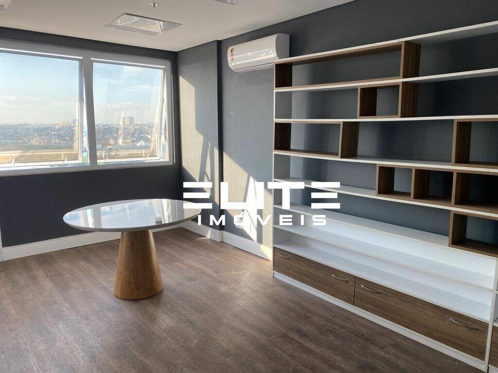 Sala à venda no Vila Homero Thon: 