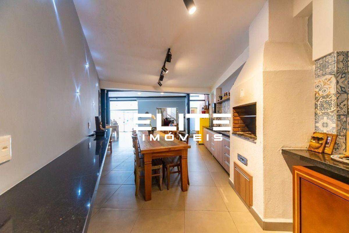 Sobrado à venda no Vila Assunção: 