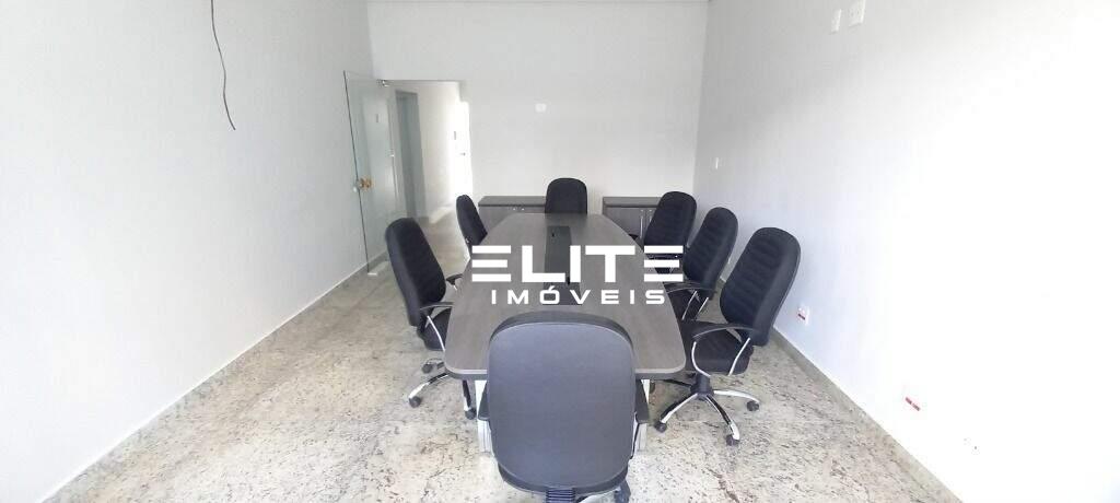 Sala à venda no Centro: 