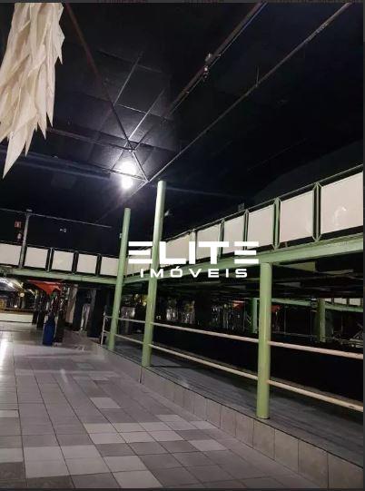 Prédio para aluguel no Centro: 