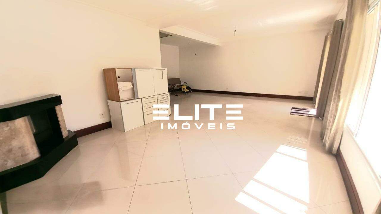 Sobrado à venda no Bairro Jardim: 