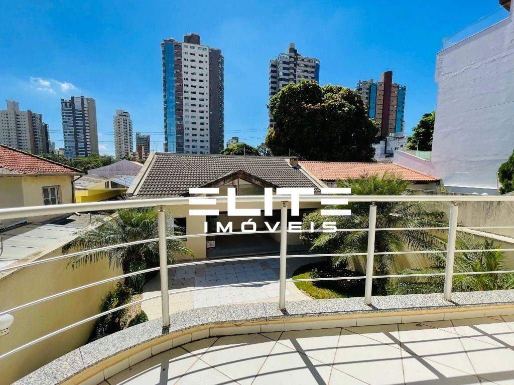 Sobrado para aluguel no Bairro Jardim: 