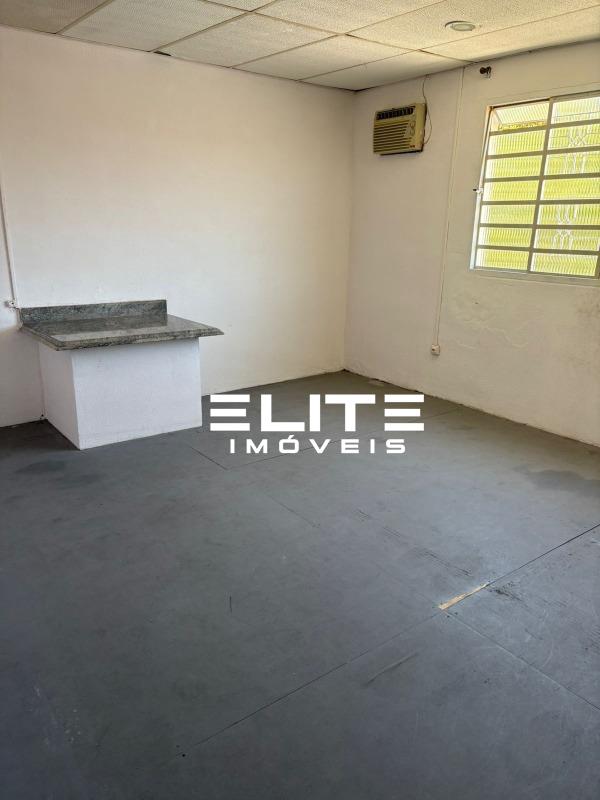 Sobrado para aluguel no Pinheirinho: 