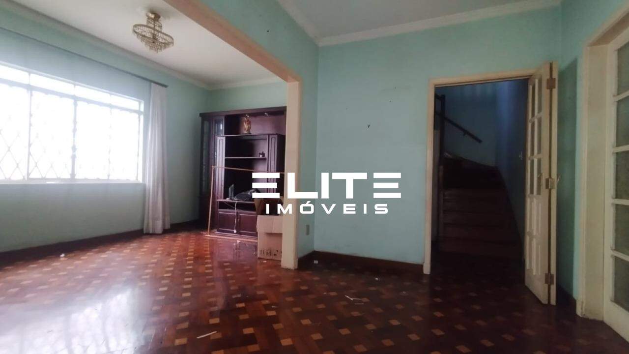 Sobrado à venda no Campestre: 