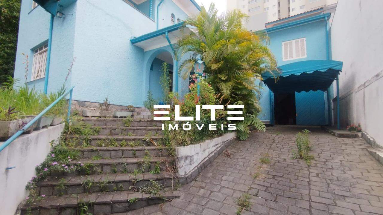 Sobrado à venda no Campestre: 