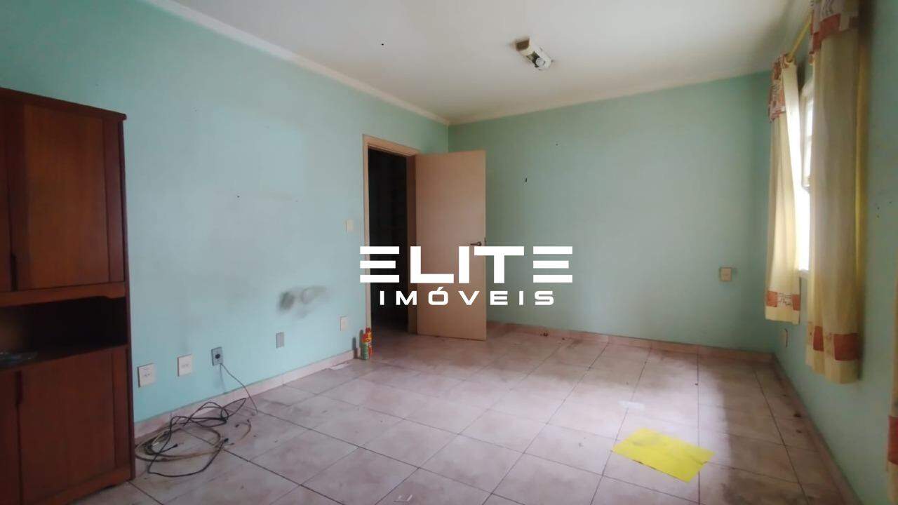 Sobrado à venda no Campestre: 