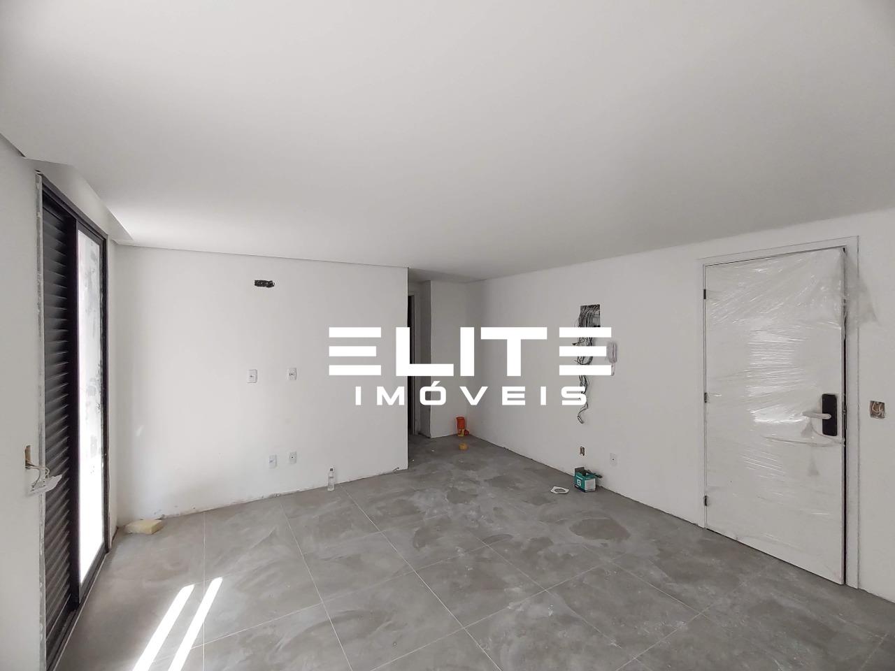 Garden à venda no Bairro Jardim: sala