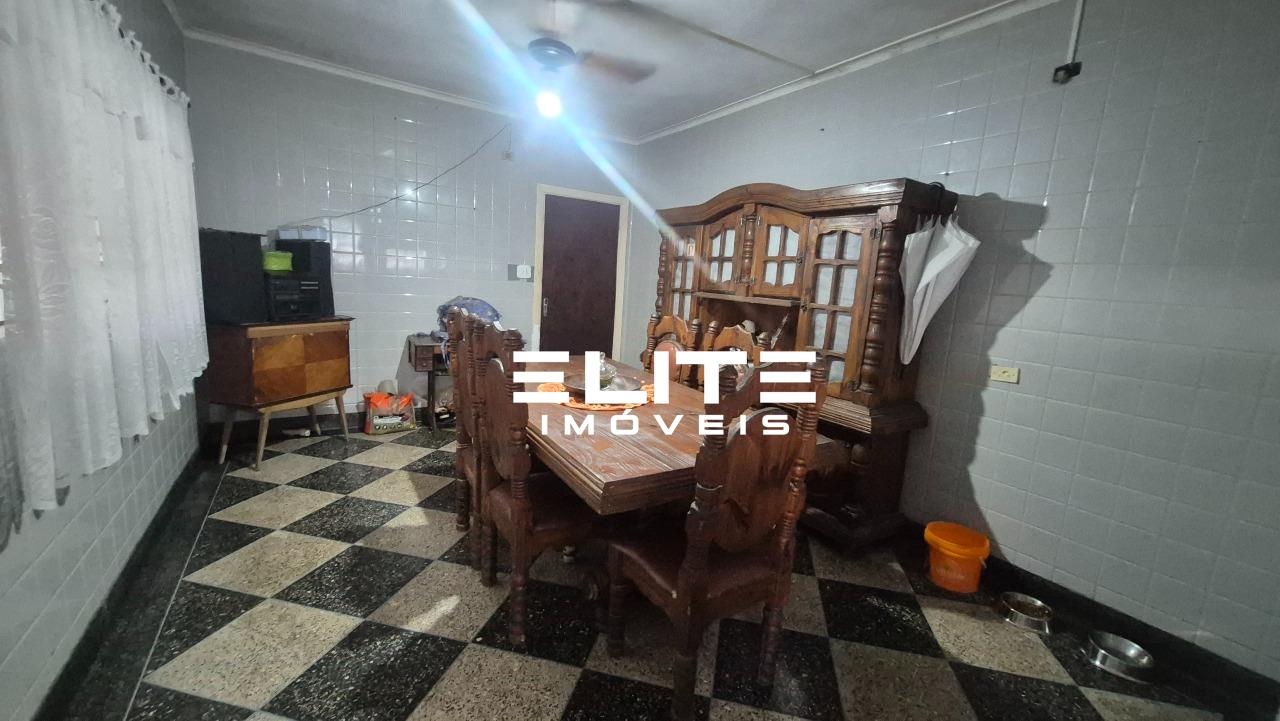 Sobrado à venda no Campestre: 