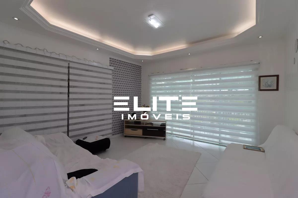 Sobrado à venda no Vila Valparaíso: 