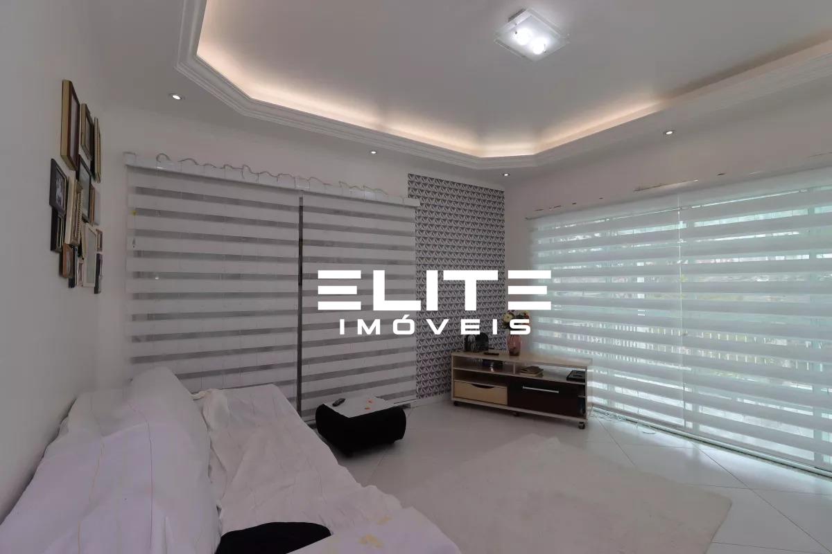 Sobrado à venda no Vila Valparaíso: 