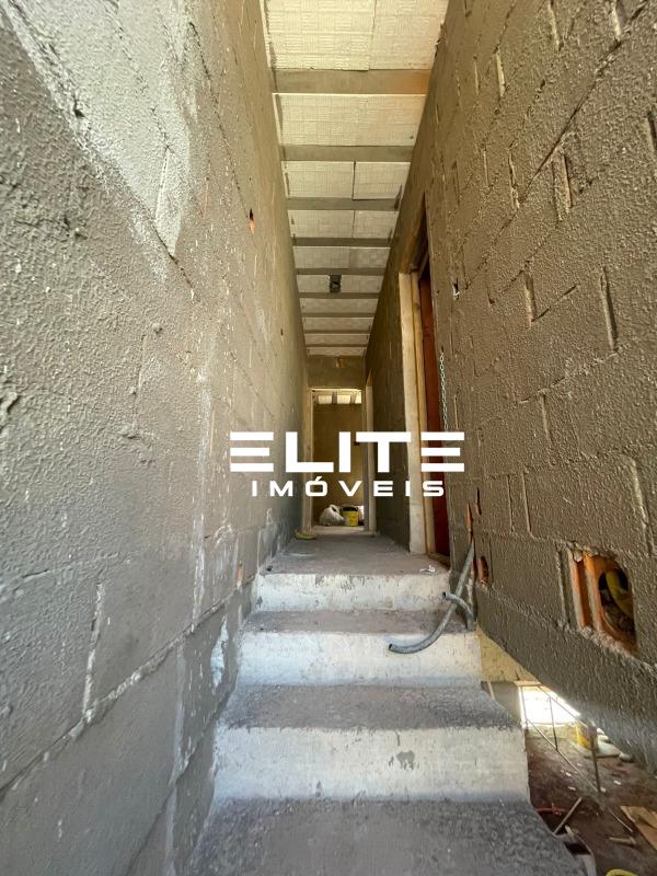 Sobrado à venda no Campestre: 