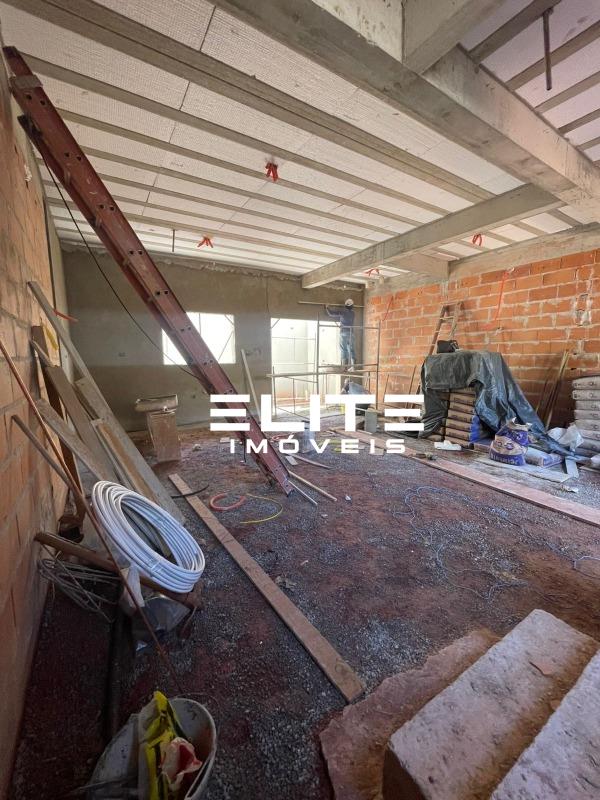 Sobrado à venda no Campestre: 