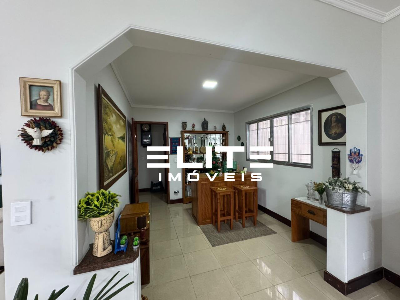 Sobrado à venda no Campestre: 