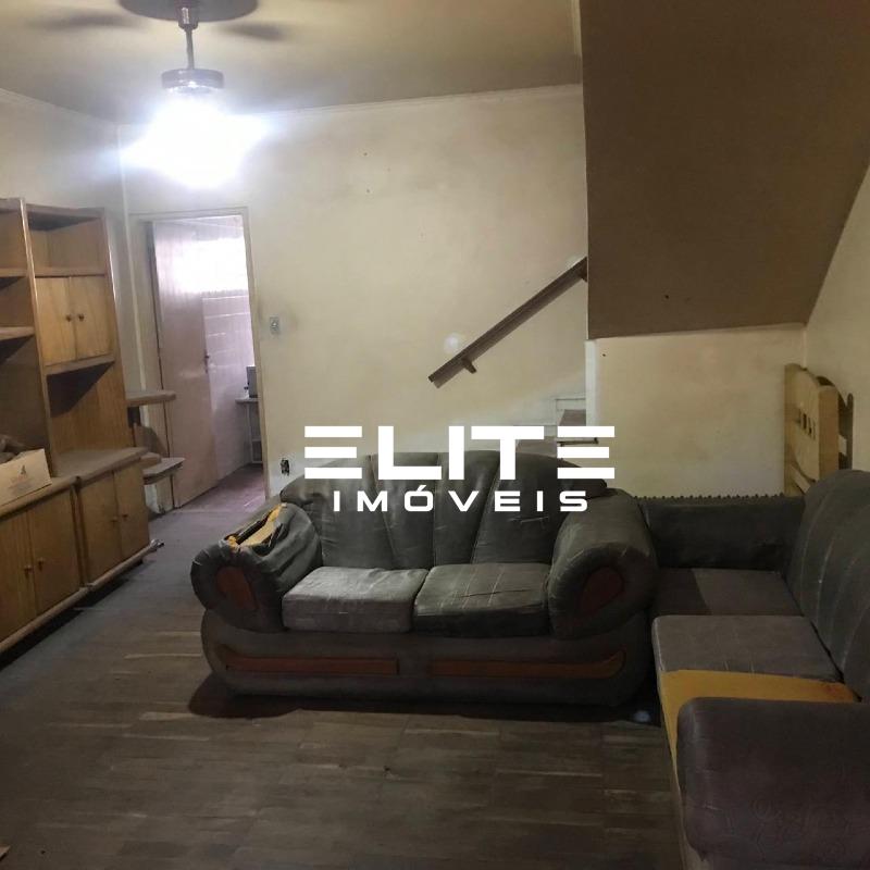 Sobrado à venda no Jardim: 