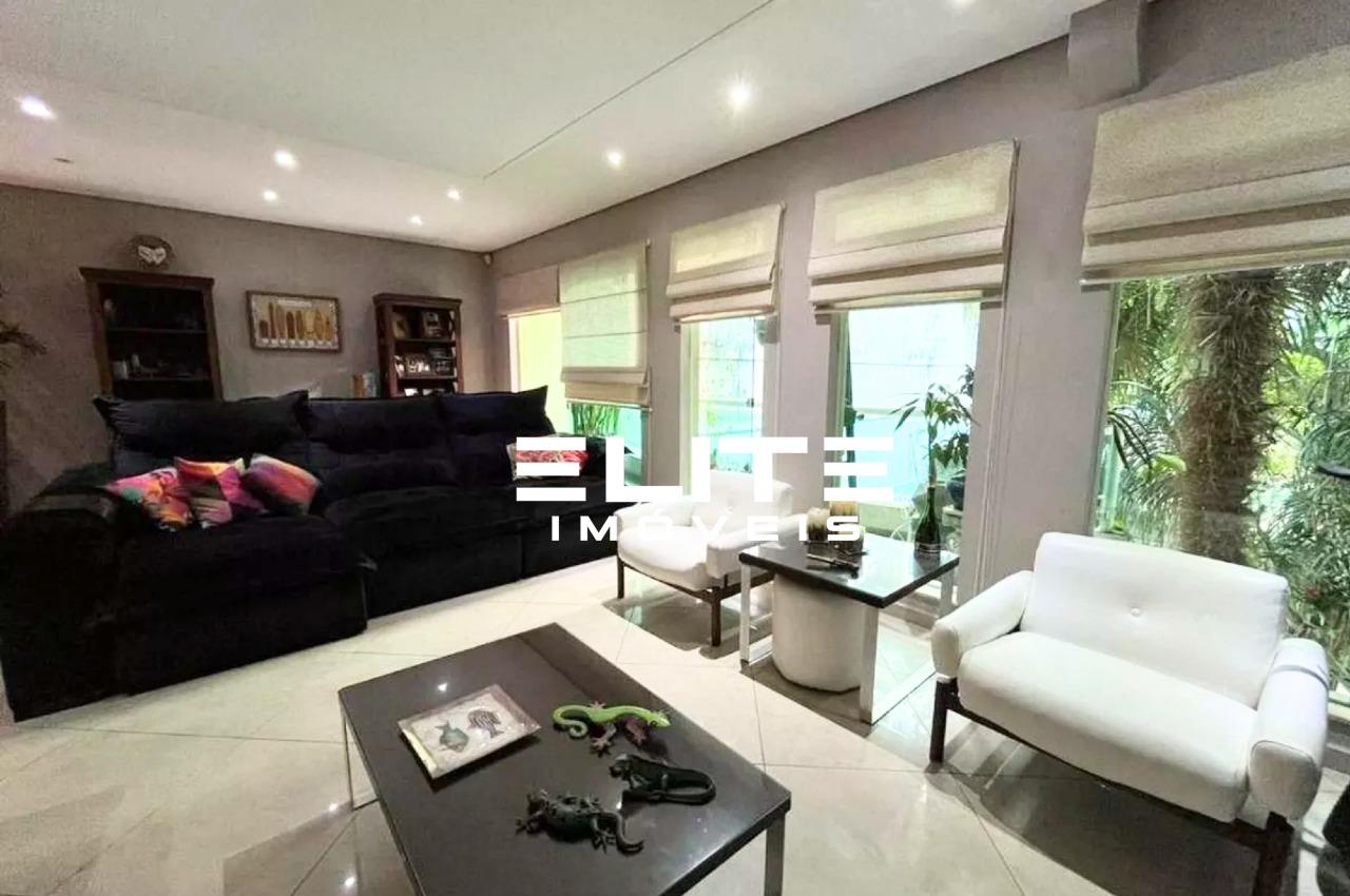 Sobrado à venda no Vila Floresta: 