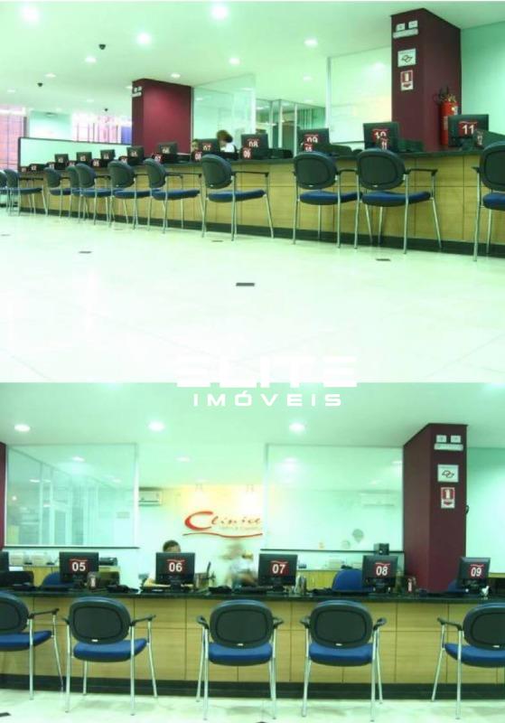 Prédio para aluguel no Centro: 