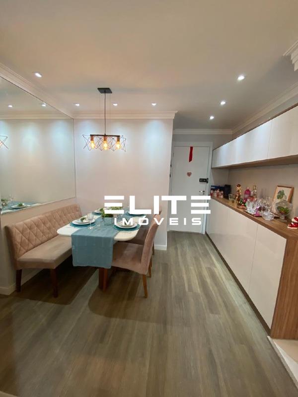 Apartamento à venda no Bairro Jardim: Sala 