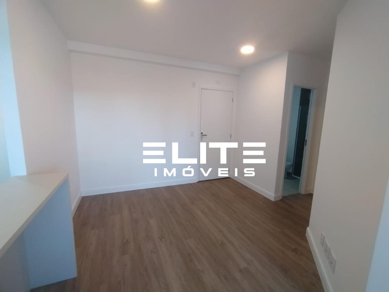 Apartamento para aluguel no Bangú: 