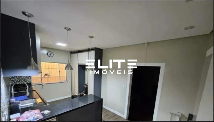 Casa para aluguel no Vila Valparaíso: 