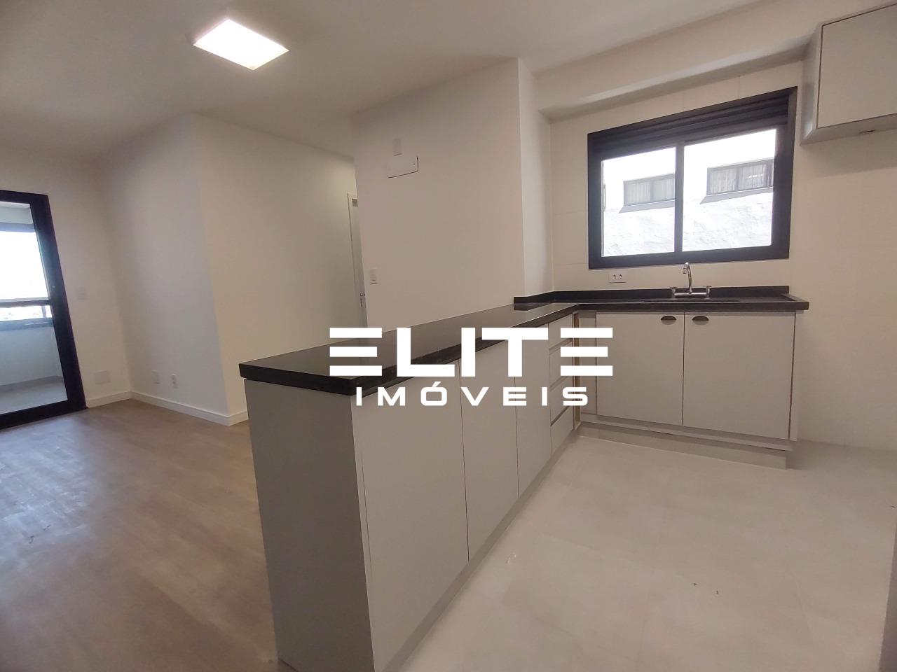 Apartamento à venda no Santa Terezinha: integração sala cozinha