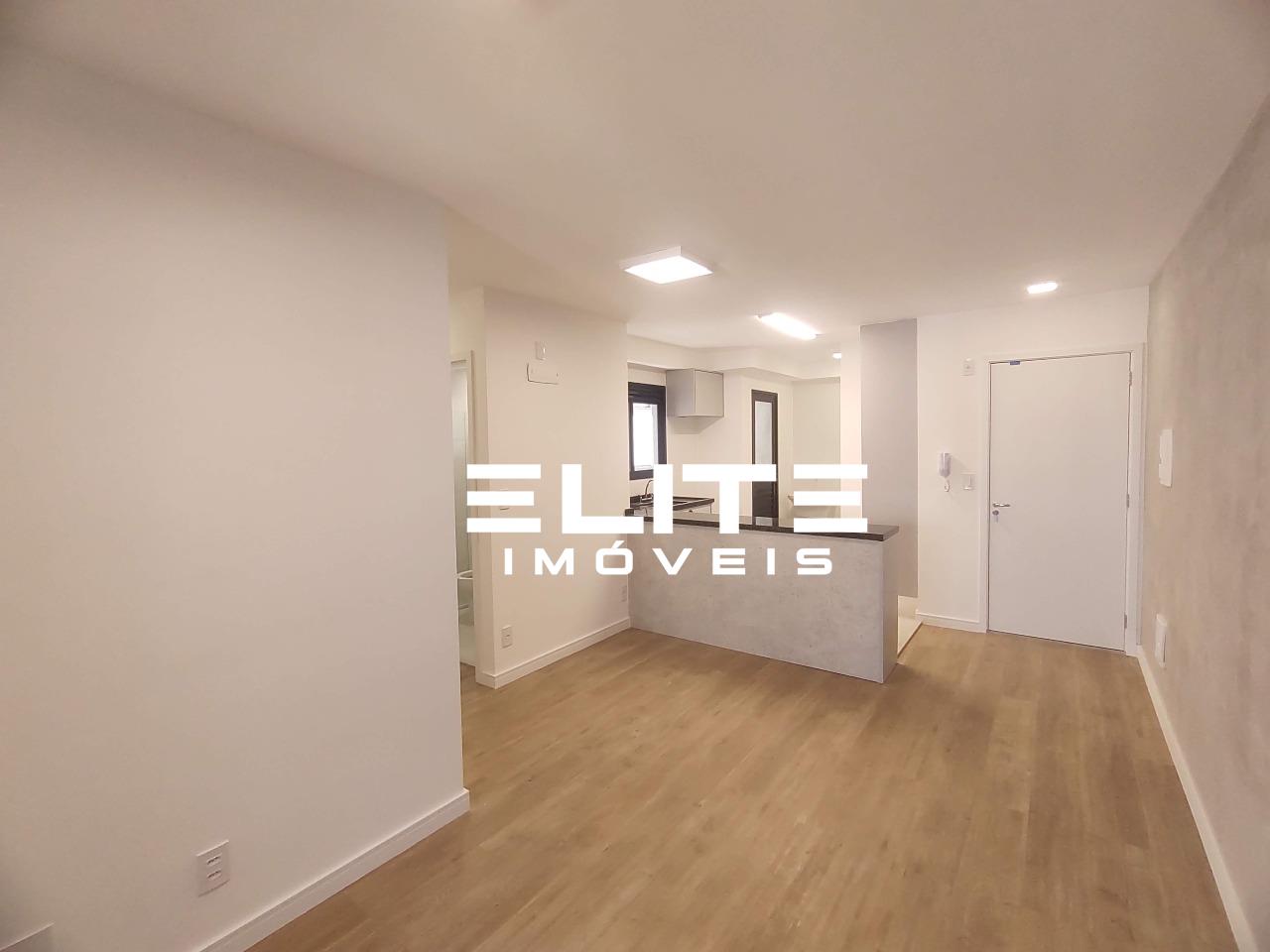 Apartamento à venda no Santa Terezinha: sala