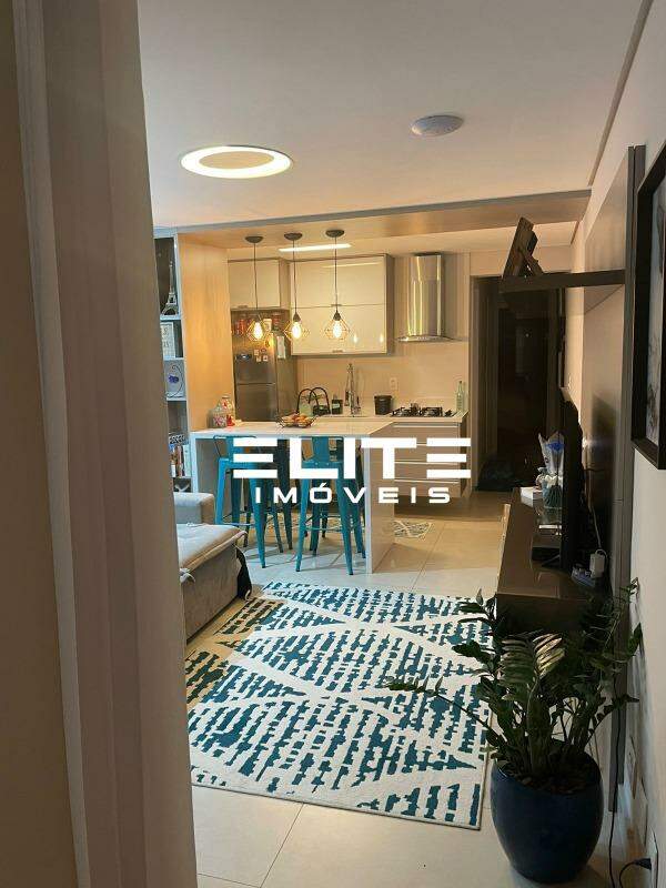 Apartamento para aluguel no Bairro Jardim: 