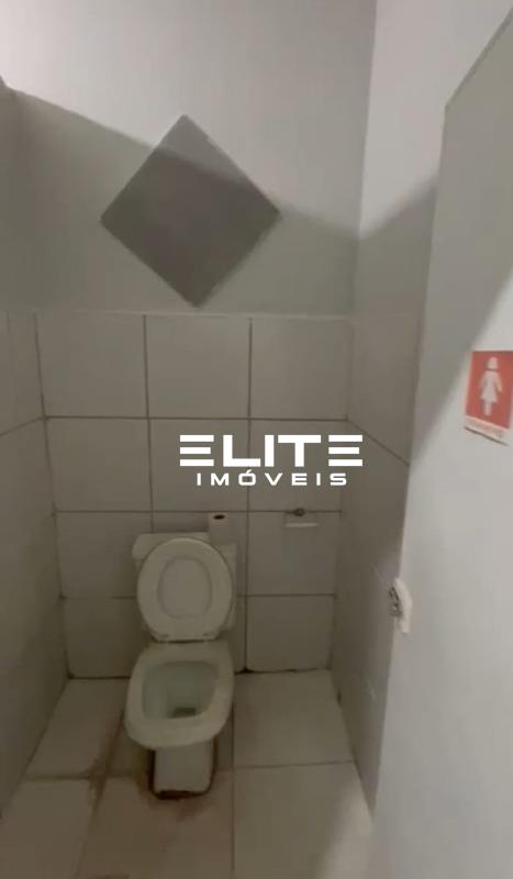 Salão para aluguel no Silveira: 