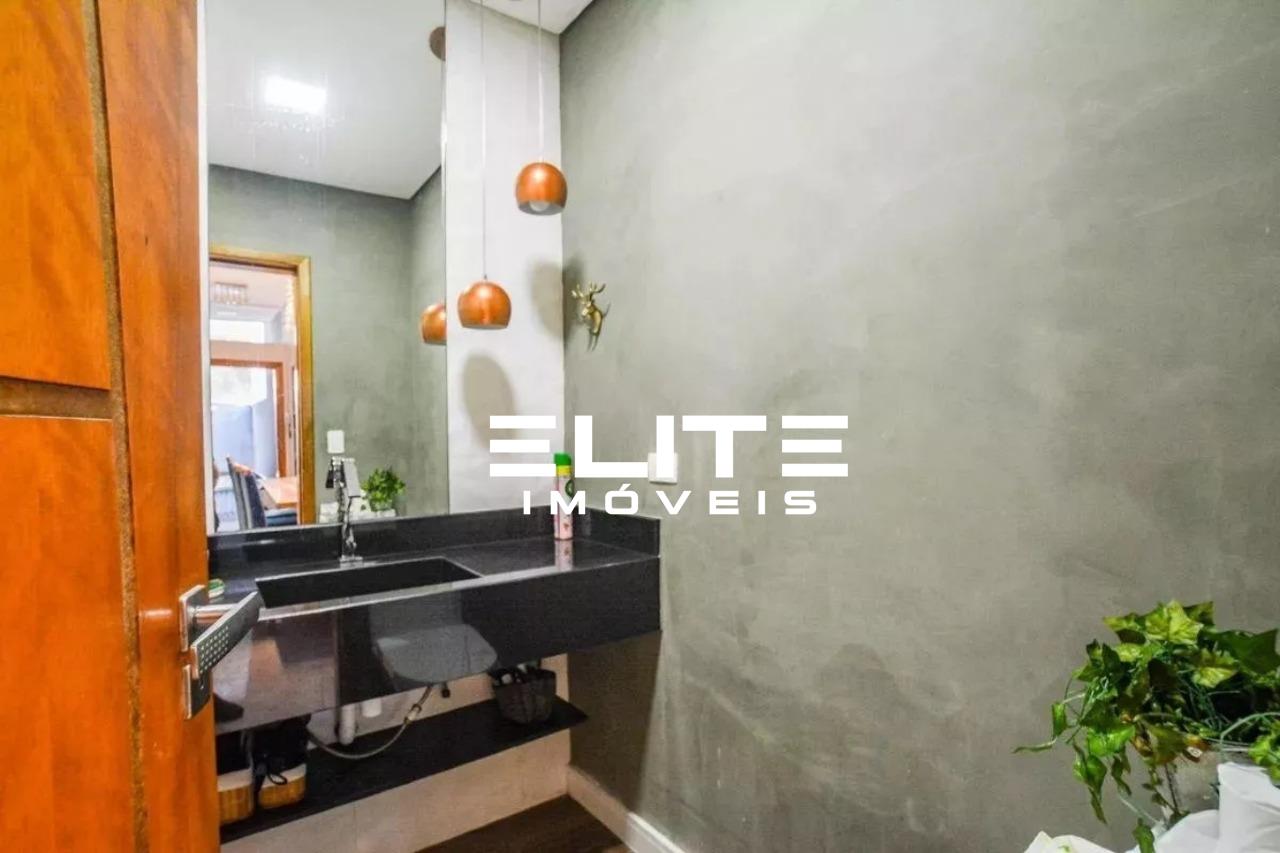 Sobrado à venda no Campestre: 