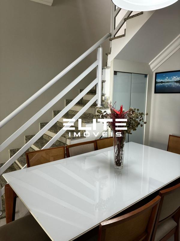 Sobrado à venda no Vila Guiomar: 