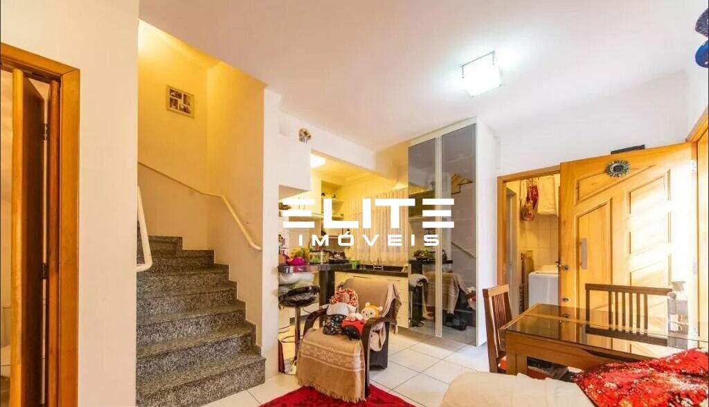 Sobrado à venda no Vila América: 