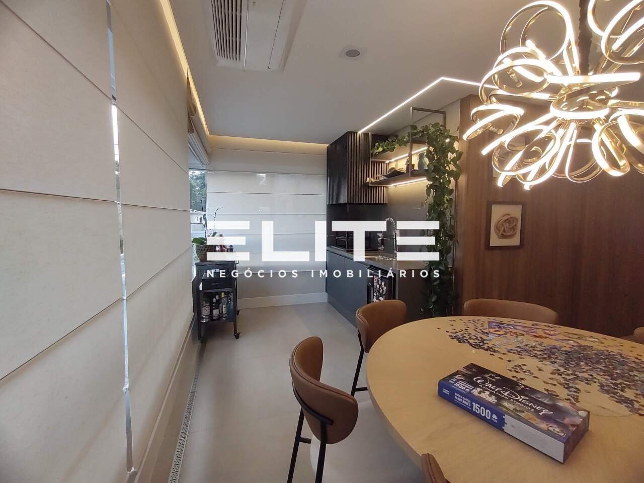 Apartamento à venda no Bairro Jardim: sala