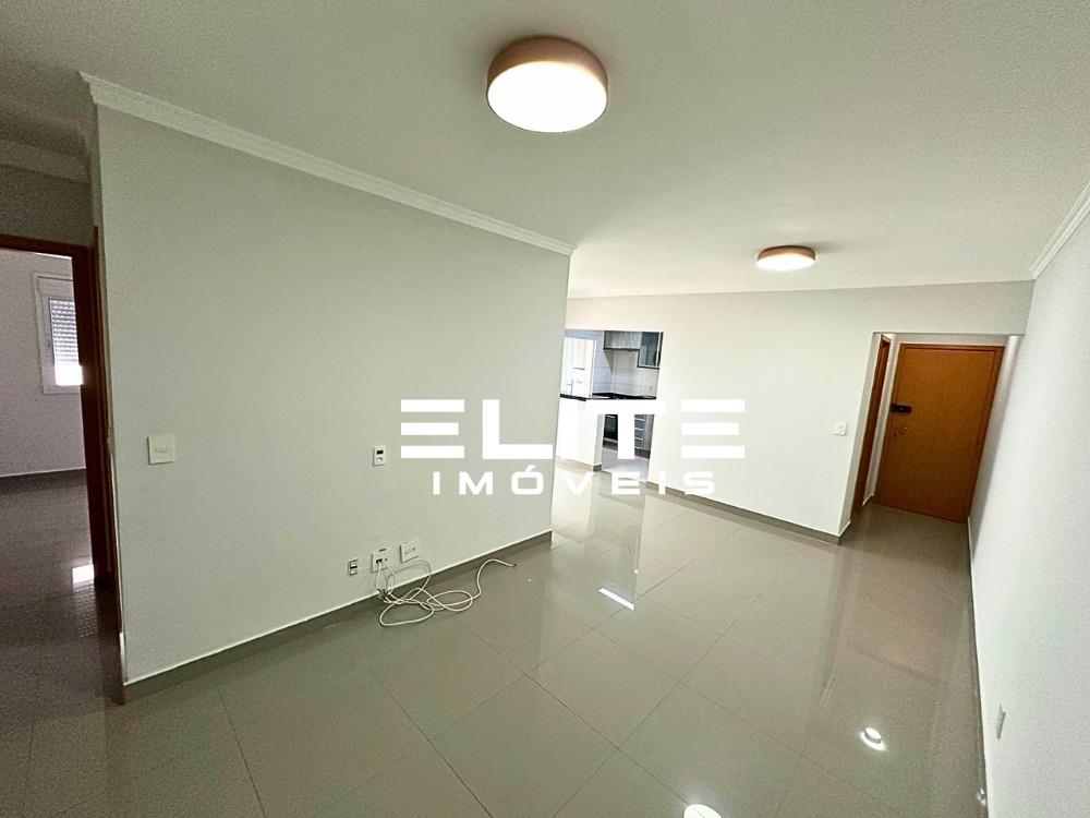 Apartamento à venda no Vila Scarpelli: 