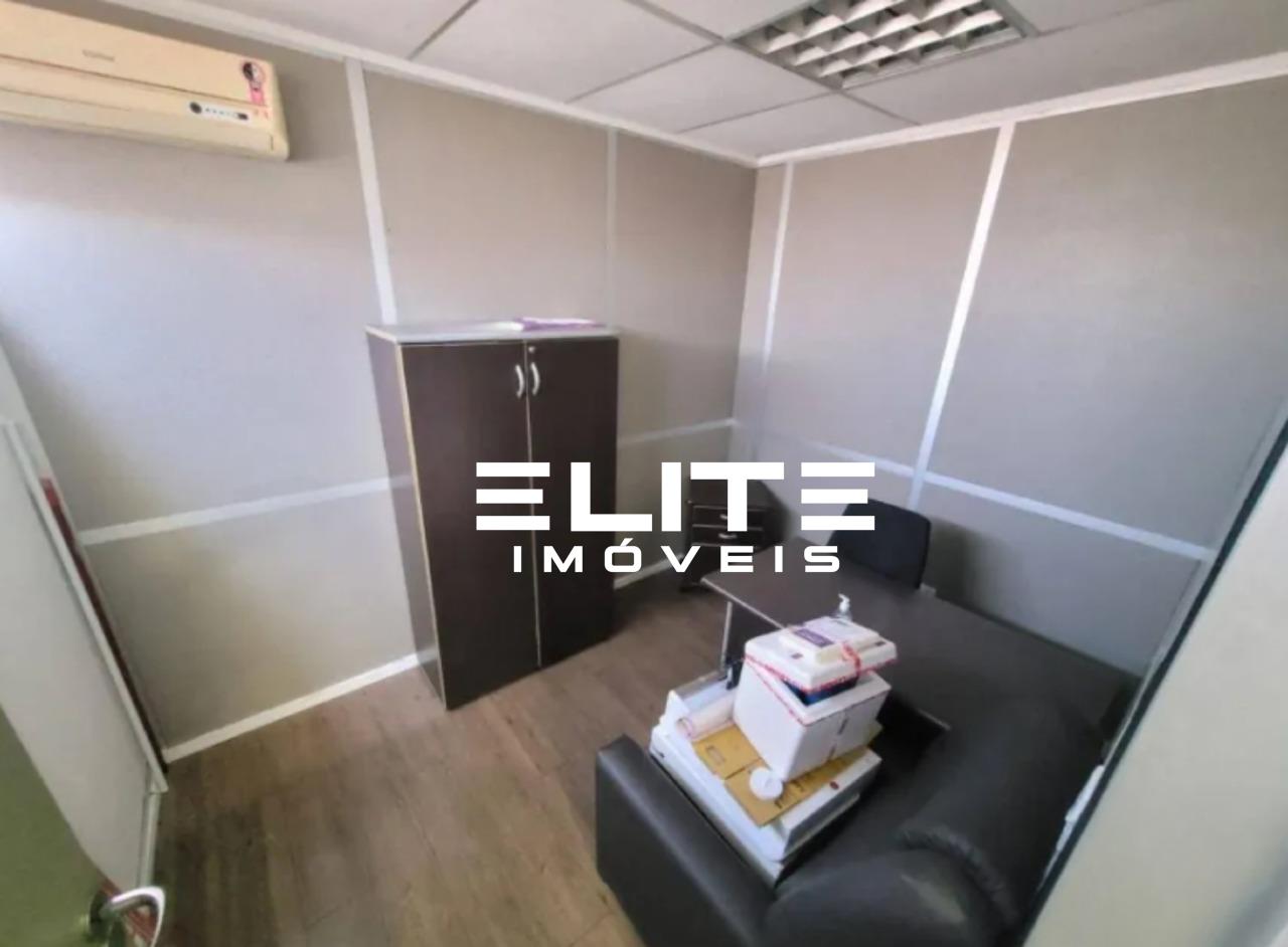 Sala comercial à venda no Centro: 