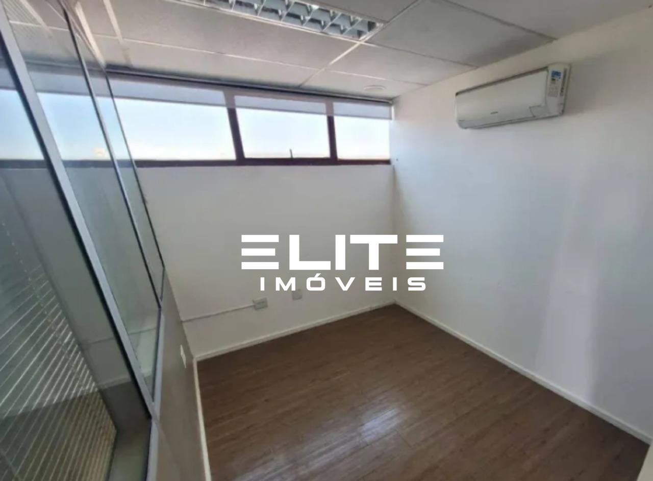 Sala comercial à venda no Centro: 