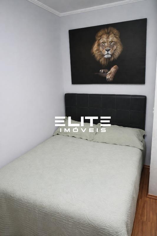 Apartamento à venda no Jardim Santo Antônio: 