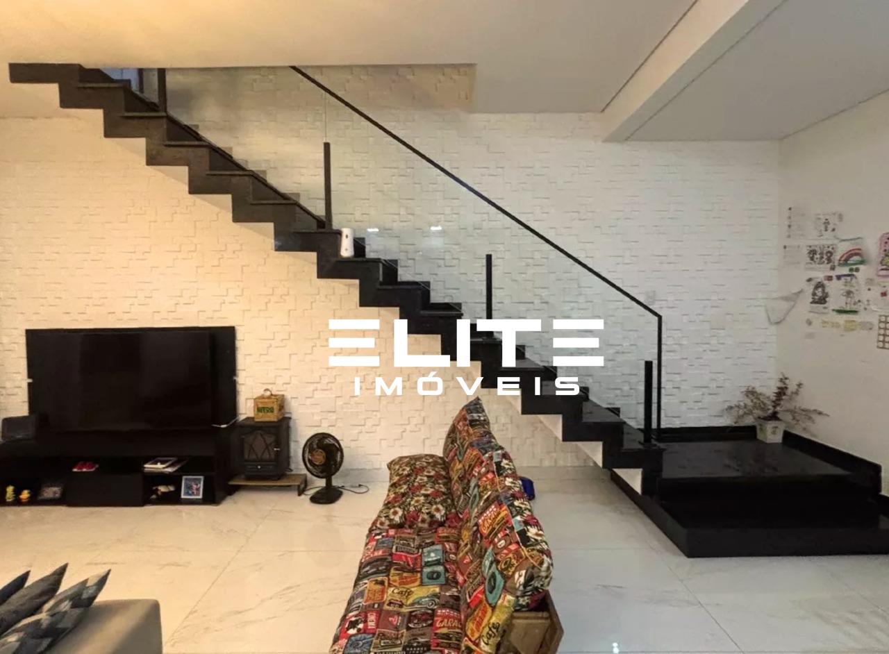 Sobrado à venda no Vila Alzira: 