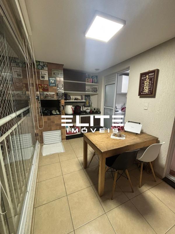 Apartamento à venda no Vila Valparaíso: 