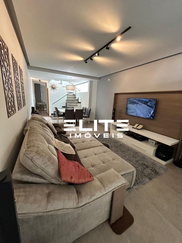 Sobrado à venda no Paraíso: 