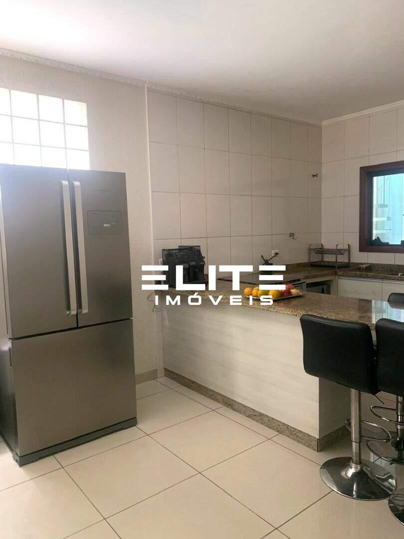 Sobrado para aluguel no Vila Apiaí: 