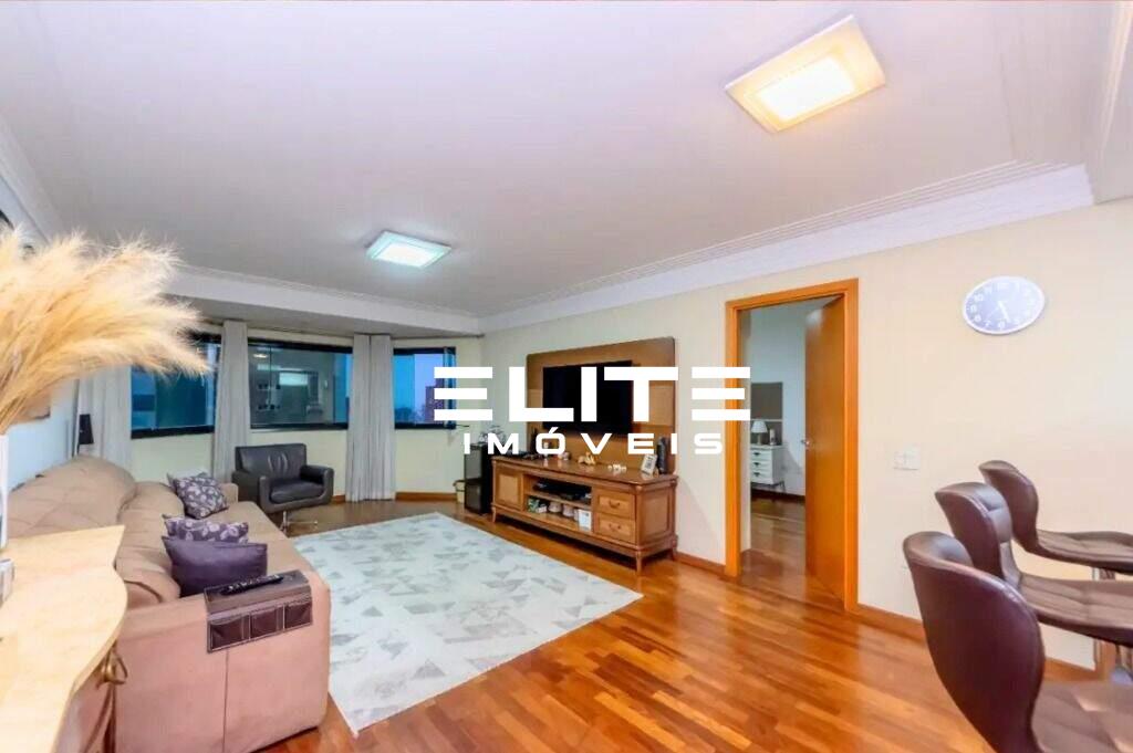 Apartamento para aluguel no Bairro Jardim: 