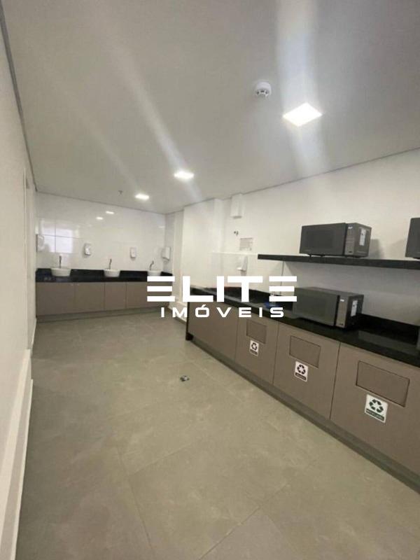 Sala à venda no Jardim: 