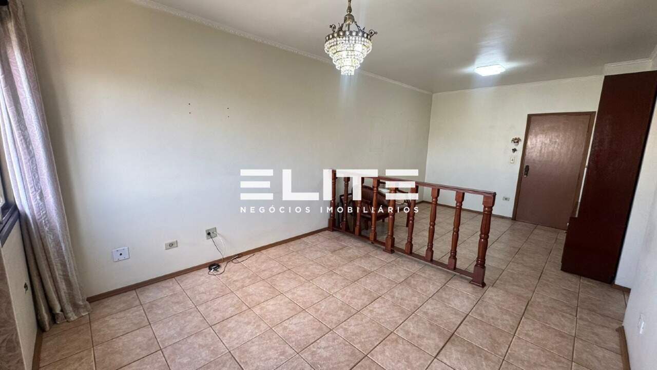 Apartamento à venda no Bairro Jardim: 