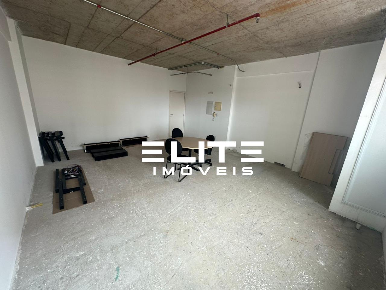 Sala comercial à venda no Centro: 