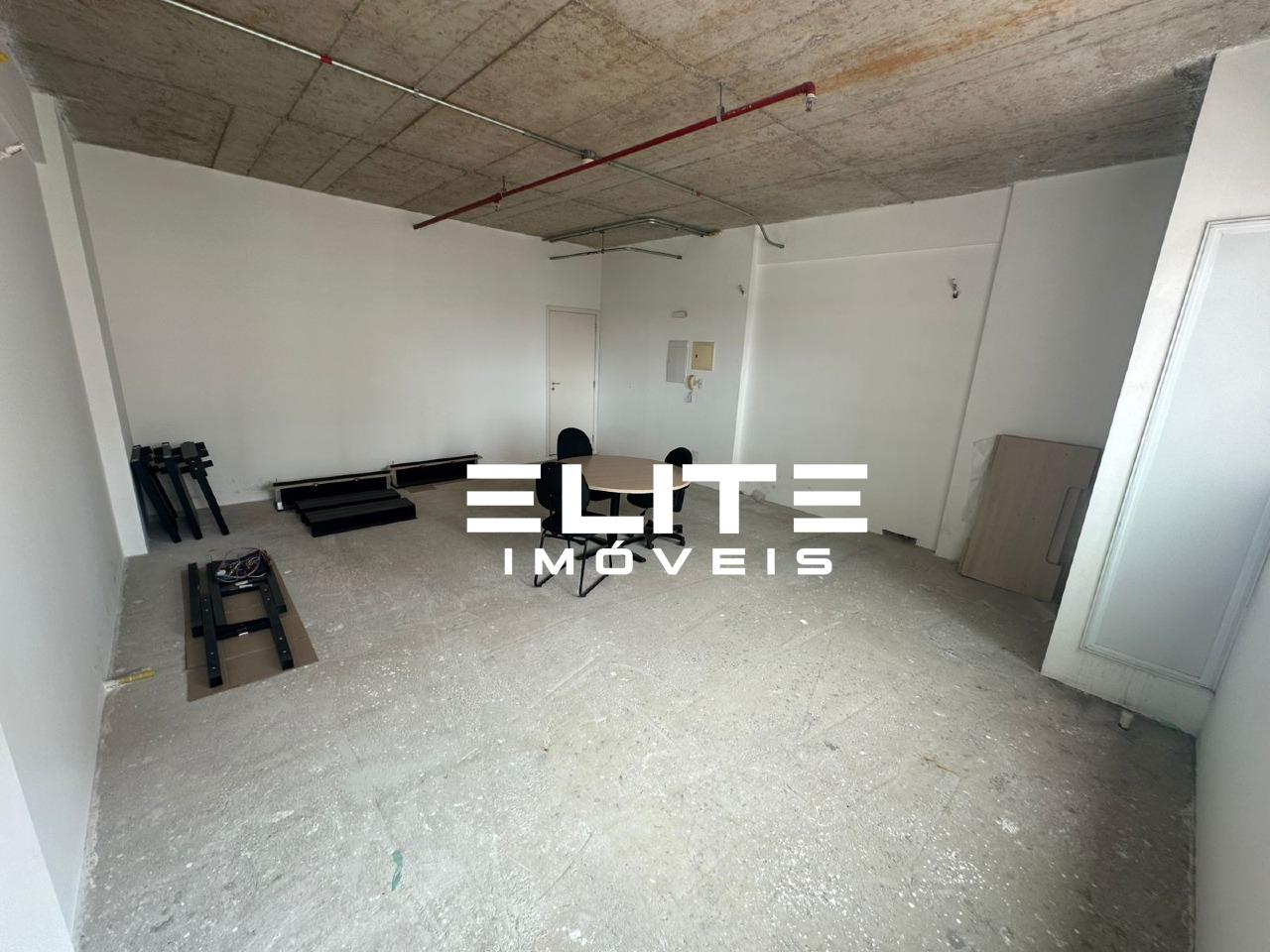 Sala comercial à venda no Centro: 