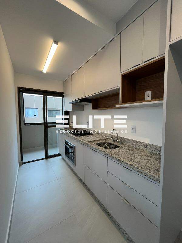 Apartamento para aluguel no Parque das Nações: 