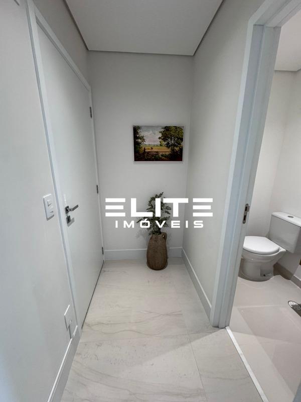 Apartamento à venda no Jardim Bela Vista: Corredor sala