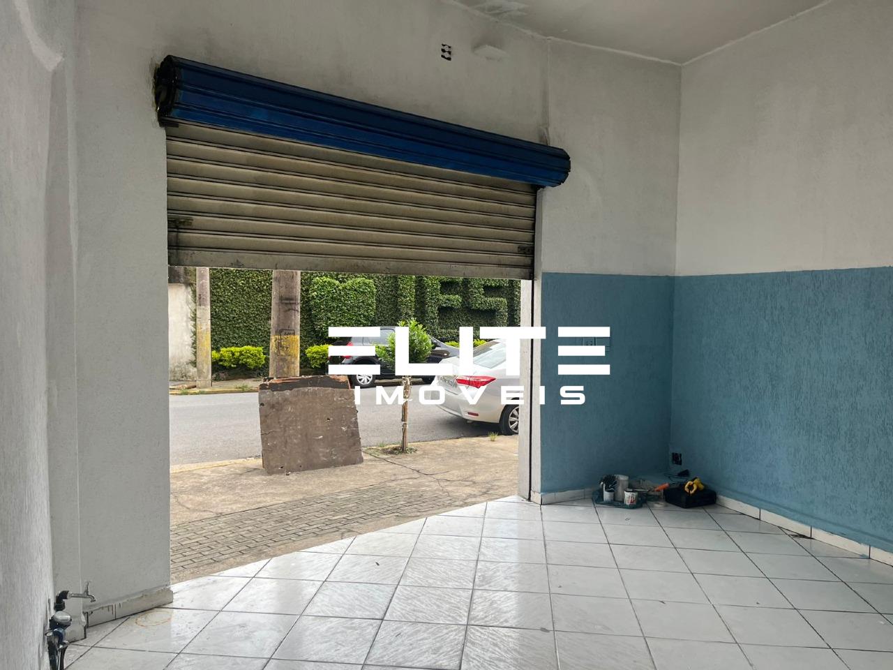 Salão para aluguel no Santa Maria: 