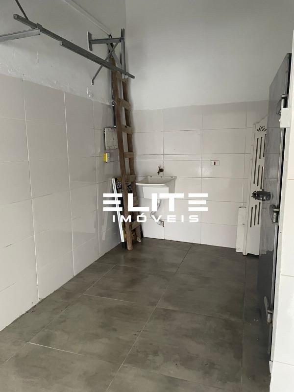 Salão para aluguel no Santa Maria: 