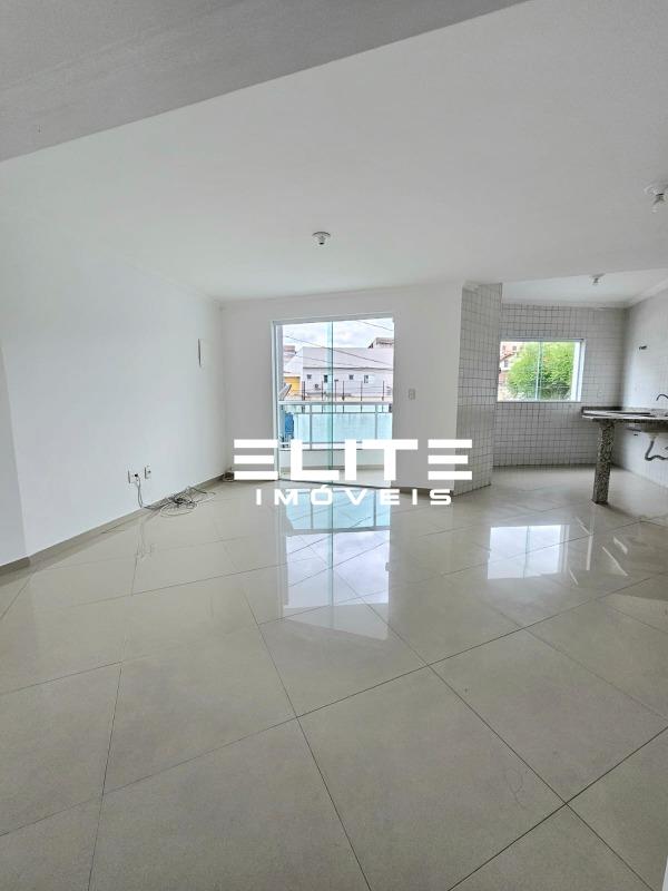 Sobrado à venda no Vila Humaitá: 